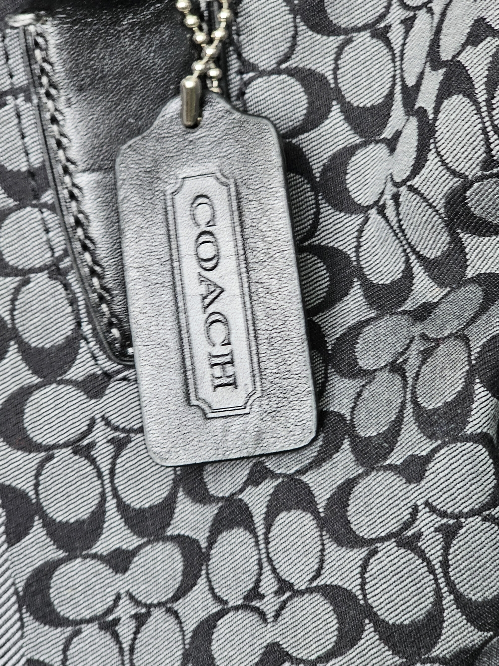 🚨SALE🚨Coach Legacy Signature Stripe Molly Convertible Satchel (Model #21154) - Picture 5 of 14